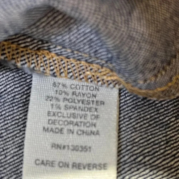 MUDD Vest Juniors Dark/Medium Wash Denim Distressed Size Medium Western Boho - Picture 6 of 10